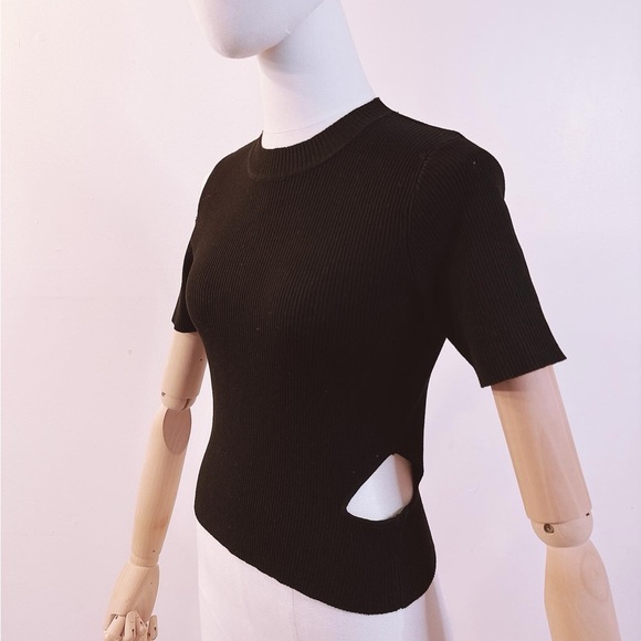 Zara Cutout Black T-shirt (New with Tag) - Picture 2 of 5